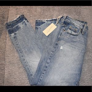 Universal Threads NWT jeans
